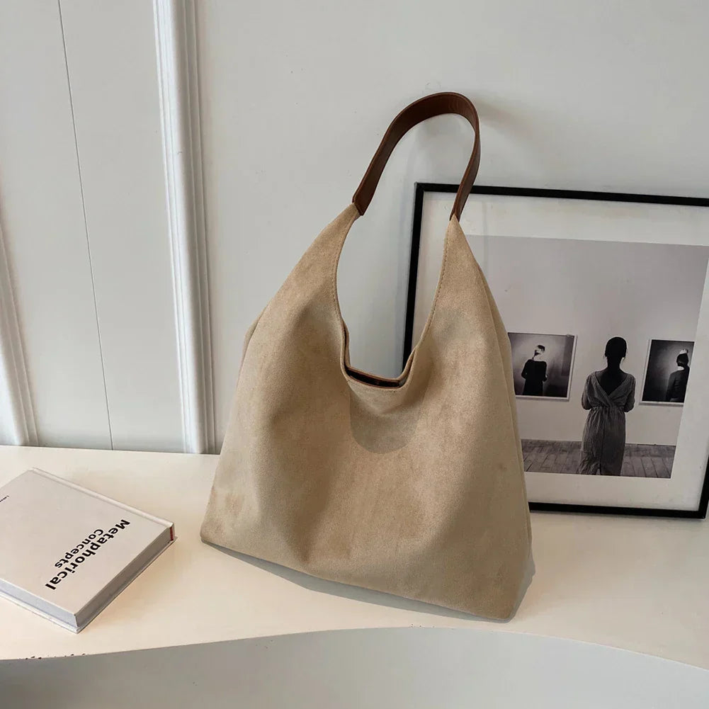 Amelia™ | BOLSO HOBO DE ANTE